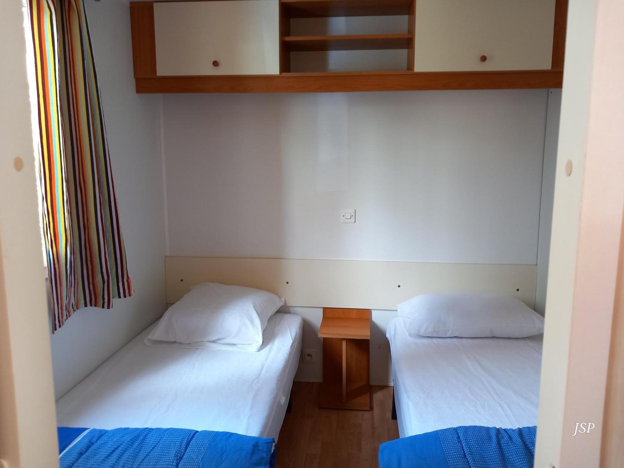 Mobilhome Les Volets Bleus Vaudreuille Екстериор снимка